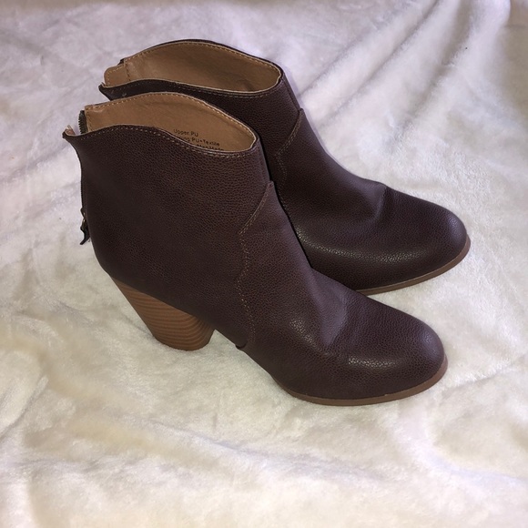 Charming Charlie Shoes - NWOT Brown Ankle Bootie